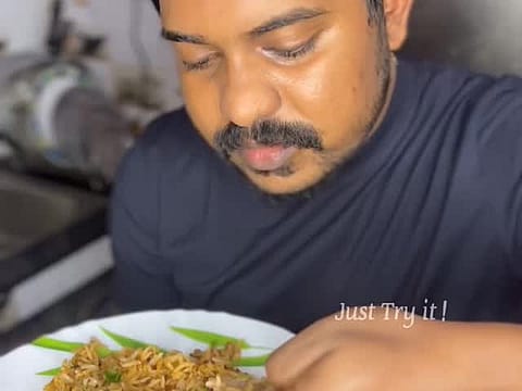 Chilly Egg Rice