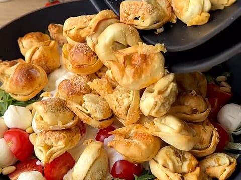 Crunchy Tortellini Salat