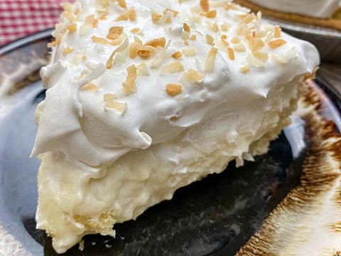 Homemade Coconut Cream Pie Recipe