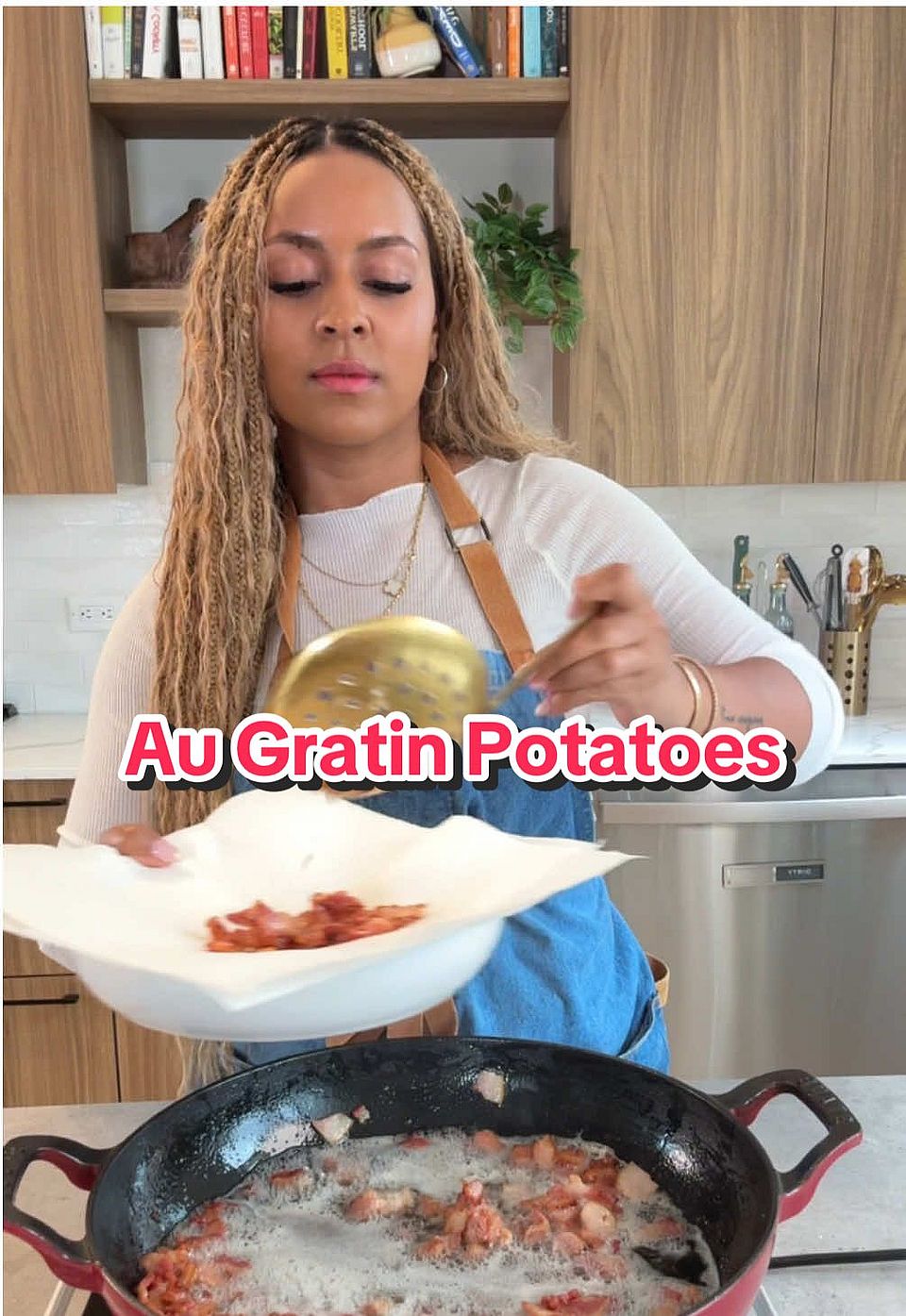 Roasted Garlic Cheesy Potatoes