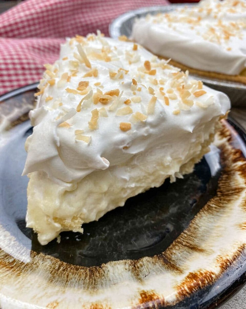 Homemade Coconut Cream Pie Recipe